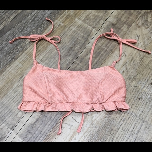 2 piece bikini! Bottom S/ top XS - Picture 4 of 8